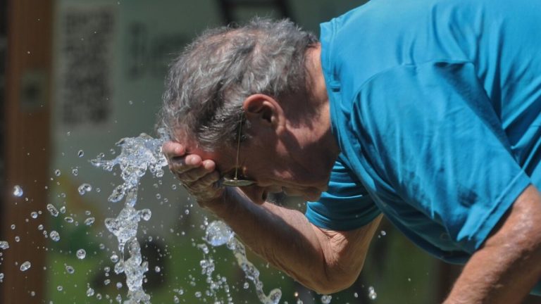 Pronostican hasta 38° para HOY en la RM: ¿En qué comunas se sentirá más calor?