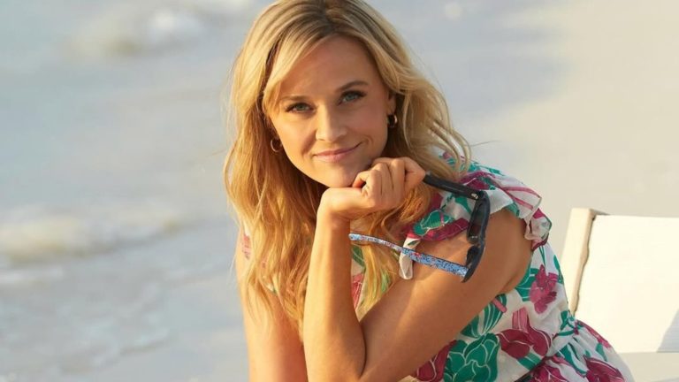 ¿Legalmente chilena? Paparazzean a actriz Reese Witherspoon en Magallanes