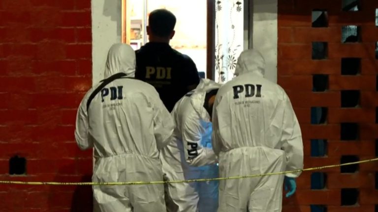 Adolescente fue baleado afuera de su casa tras compartir con amigos en plaza de Huechuraba