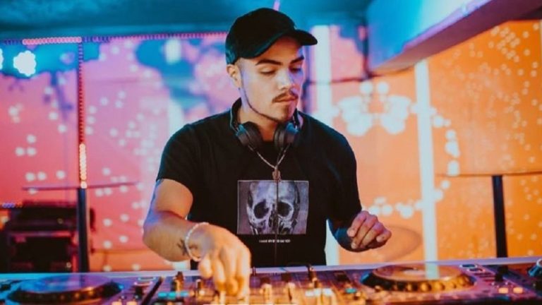 “Estamos consternados”: Conmoción por repentina muerte de DJ chileno de 29 años en México