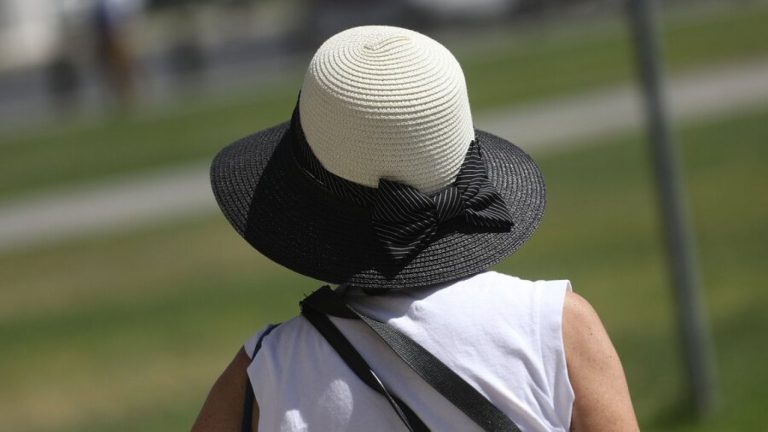 Declaran Alerta Roja por calor extremo para la RM y otras zonas del país por intenso fin de semana