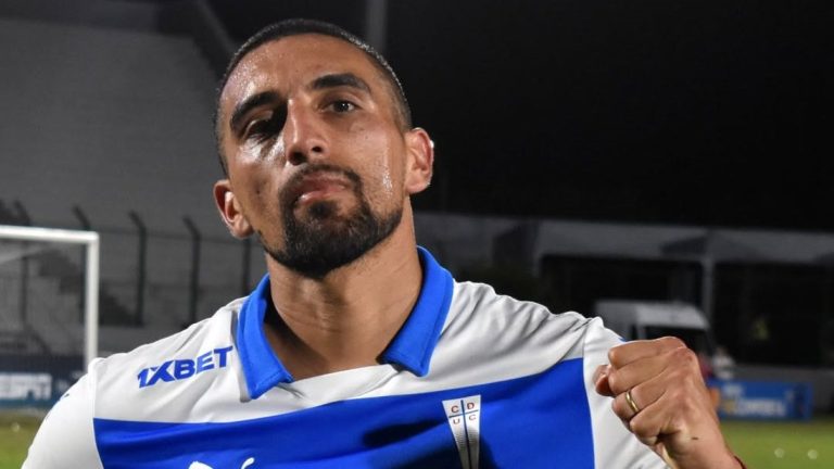 El mensaje de Branco Ampuero tras sufrir conmoción cerebral en duelo de la UC: “No logro recordar”