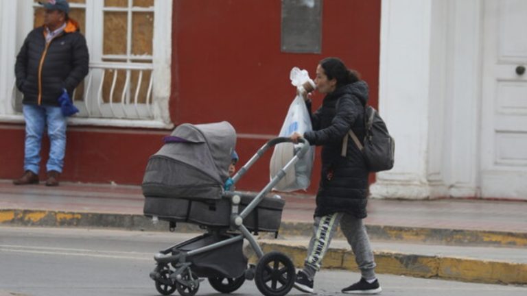 Bono por Hijo: Madres que cumplan con ESTE requisito pueden recibir hasta $900 mil