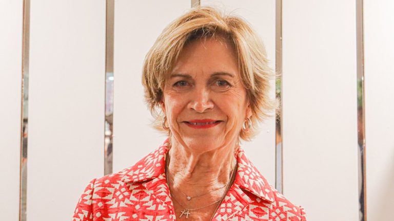 Renovación Nacional proclamó a Evelyn Matthei como su candidata presidencial