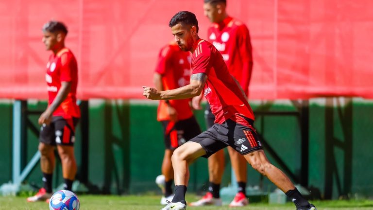 Con sorpresas en el ataque: La posible formación de Chile para enfrentar a Panamá