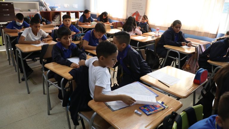 Este es el nuevo monto del Bono Logro Escolar 2025: Revisa quiénes y cuándo lo recibirán