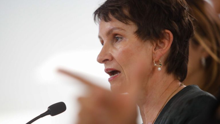 Ministra Tohá por denuncia de abuso contra diputado Jorge Durán: “Lo tomamos con la mayor gravedad”