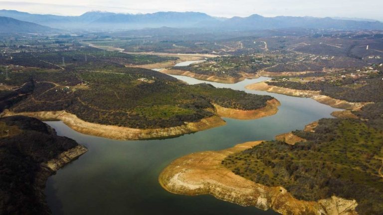 Alertan cifra histórica de extracción ilegal de aguas: Hubo $9.600 millones en multas en 2024