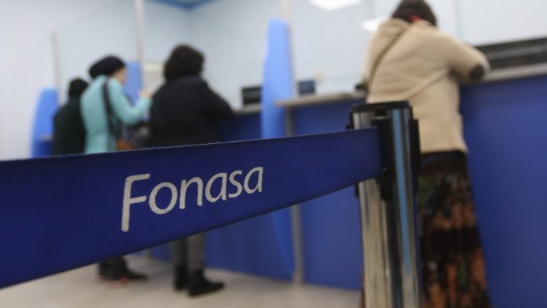 Nuevo seguro de Fonasa: ¿Cómo funcionarán, qué prestaciones tendrá y en qué clínicas?