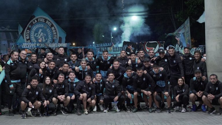 Ahora de visita: Hinchas de Iquique realizan nuevo banderazo previo a crucial duelo por Libertadores