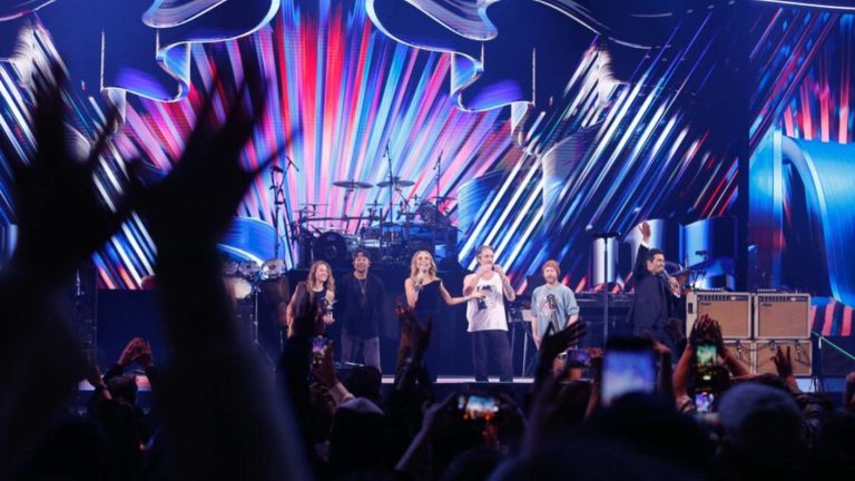 Comedia y género urbano: Parrilla de artistas Viña 2025 para hoy viernes 28 de febrero