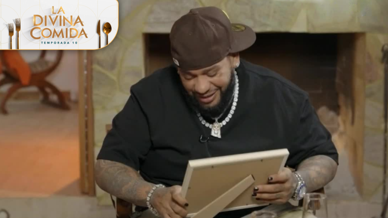 Franco El Gorila se emocionó tras los regalos de sus invitados: “No sé qué decirte…”