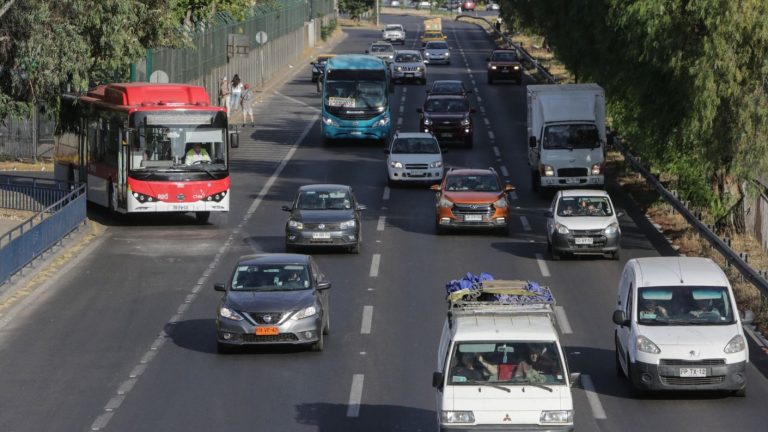 Permiso de circulación 2025: Revisa AQUÍ cuánto debes pagar por tu vehículo