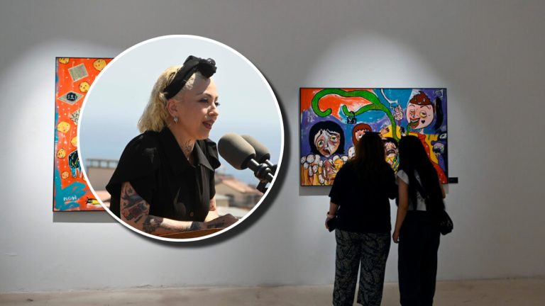 “Trato desigual”: Artistas visuales firman carta acusando “favoritismo” en muestra de Mon Laferte