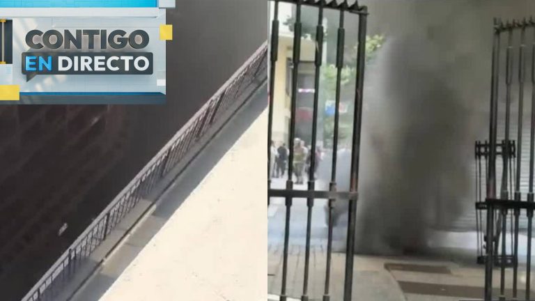 VIDEO | Explosiones y fuego azul: Incendio en cámara subterránea desató emergencia en Santiago Centro