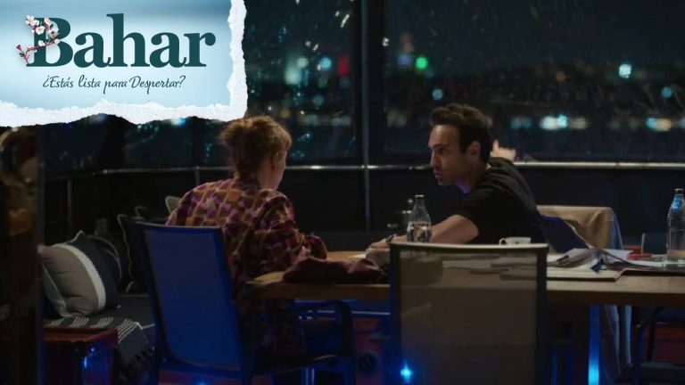 ¿Su primera cita romántica? Bahar y Evren comparten íntimo momento en su barco