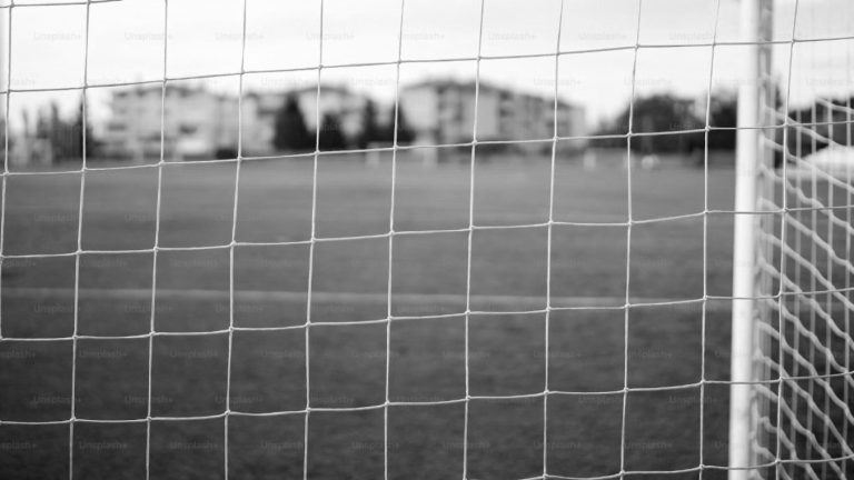 Dolor en el fútbol: Juvenil de 18 años y un amigo fueron brutalmente asesinados en Uruguay