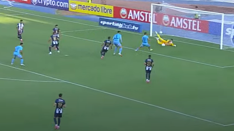 Avisa Iquique: Edson Puch tuvo el primer y exigió al arquero de Alianza Lima con un preciso remate