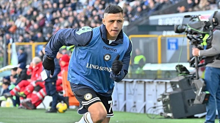 DT del Udinese entrega tajante respuesta por suplencia de Alexis Sánchez: “Debe asumir”