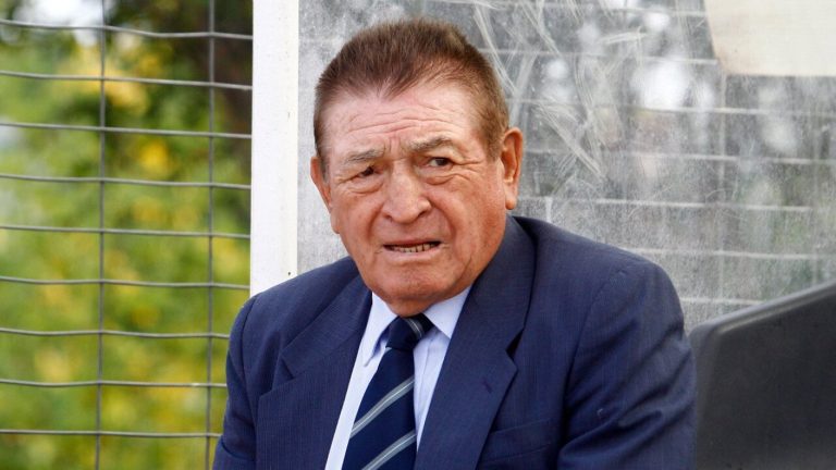 Pizarra y carácter: La carrera de Hernán “Clavito” Godoy, el DT que marcó a varios clubes chilenos