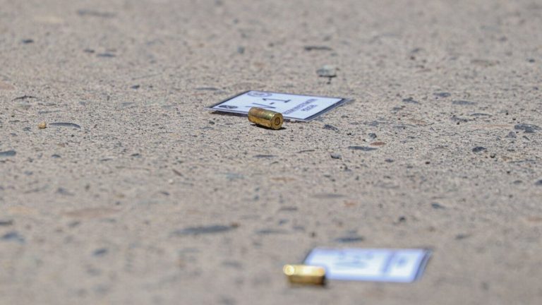 Balacera en Santiago Centro: 2 hombres fueron asesinados al interior de un departamento