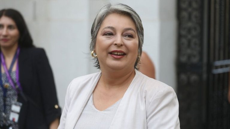 Jara por filtración de chats de Cariola y Hassler: “El PC está comprometido con el gobierno”