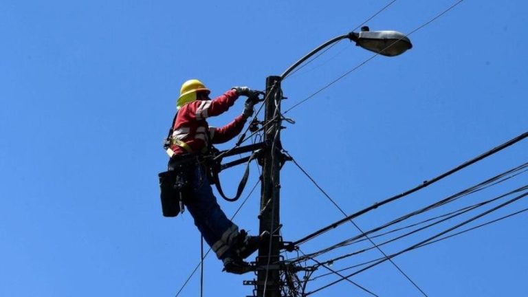 Se extenderá por 7 horas: Enel informó corte de luz programado para HOY en comunas de la RM