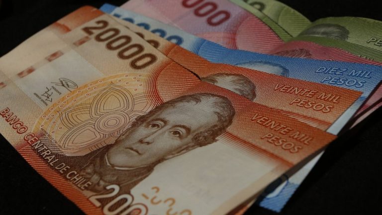 Recibe hasta $224 mil: Los bonos y beneficios estatales que puedes cobrar en abril