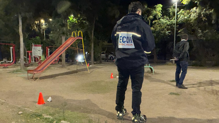 Hombre es baleado en al menos 10 ocasiones en plaza de Pedro Aguirre Cerda