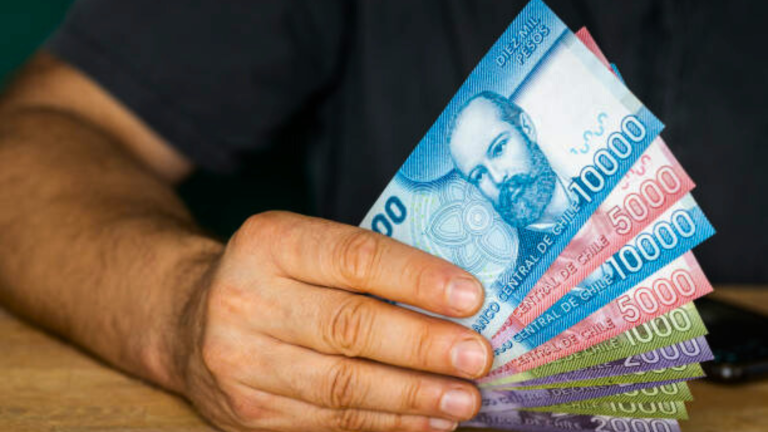 Bonos en abril 2025: Conoce cómo obtener alguno de estos 7 beneficios de hasta $220 mil