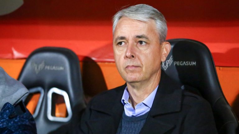 Pese a fracaso en Copa Chile: La UC blinda a Tiago Nunes y apunta a “mirada común” con el DT