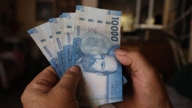 Bono Invierno 2025: Revisa cuáles son los requisitos para este beneficio estatal