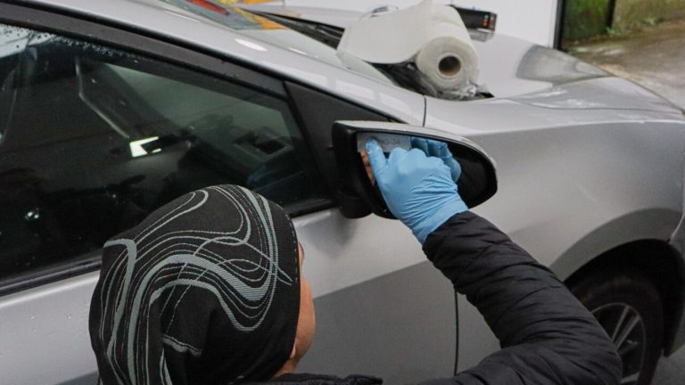 Grabado de patentes 2025: Conoce el plazo máximo y las multas que arriesgan conductores que no cumplan