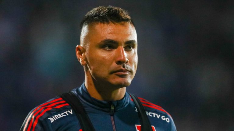 “Nunca abandonarte”: El impactante nuevo tatuaje de Cristóbal Campos en honor a la U