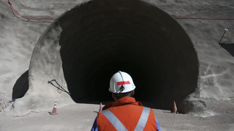Minería en Atacama: Mega proyecto Valeriano completa más de 13 mil metros de perforación en fase clave