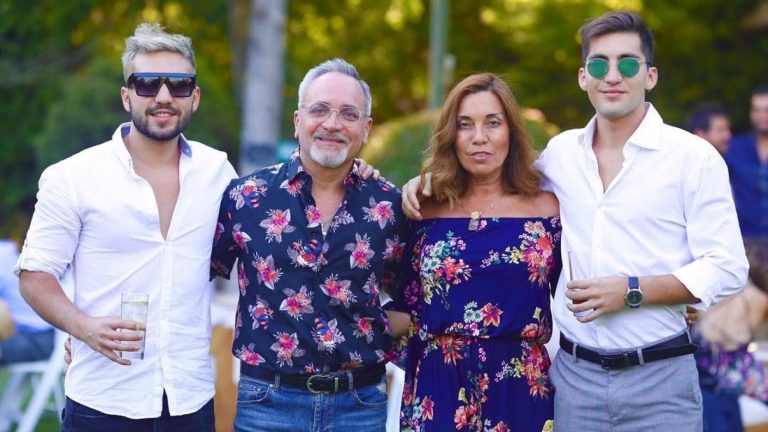 Hijo de Luis Jara se casó en Chile: Cantante compartió foto de la ceremonia por el civil