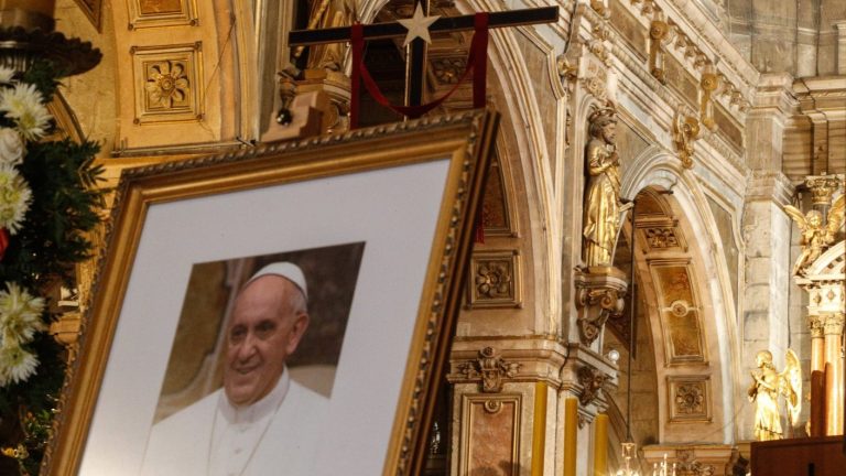 Boric designó delegación: Estos serán los representantes de Chile en el funeral del Papa Francisco