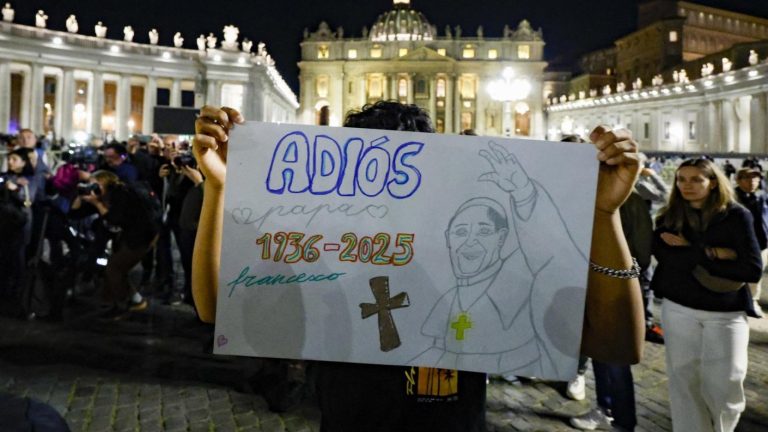 Confirmado por el Vaticano: Esta es la causa OFICIAL de muerte del papa Francisco