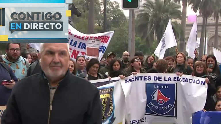 Asistentes de la educación en paro indefinido: “El alcalde ha querido criminalizar el movimiento”