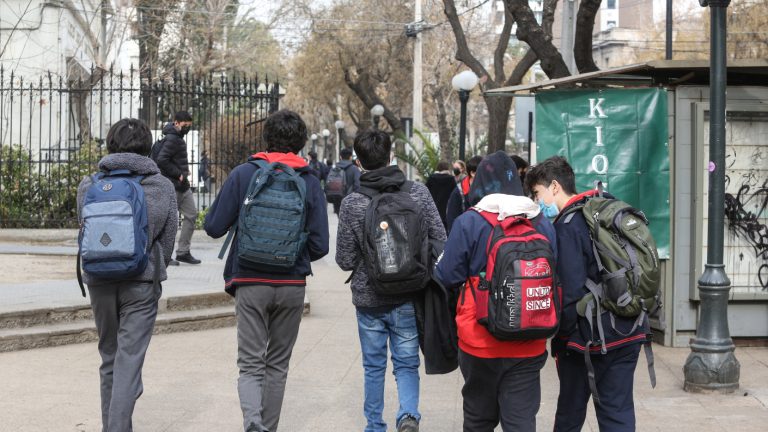 Vacaciones de invierno 2025 en Chile: Esta es la fecha en que comenzarán en cada región