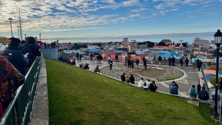 De “alerta” a “precaución”: SHOA explica cambio de amenaza de tsunami en la región de Magallanes