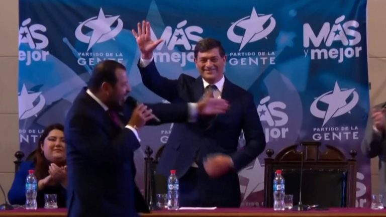 Franco Parisi es proclamado candidato presidencial del Partido de la Gente