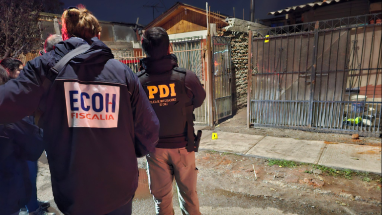 Homicidio frustrado en La Pintana: Sujetos escalaron para ingresar al domicilio de la víctima