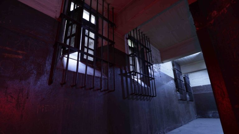 Los calabozos históricos de la PDI abren por primera vez HOY por el Día de los Patrimonios