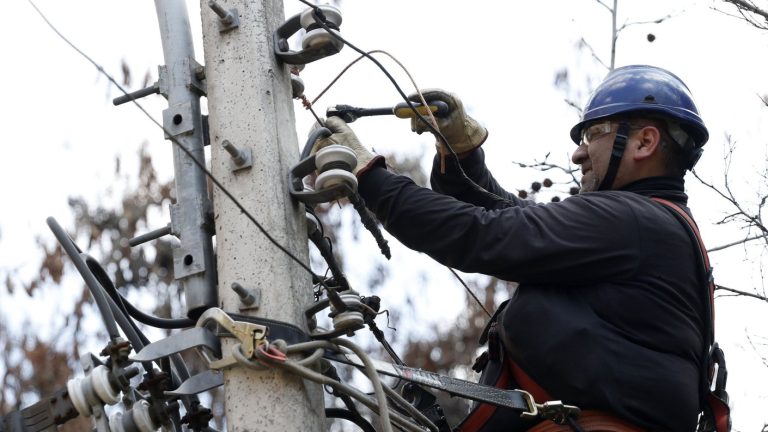 Enel anunció cortes de luz para este sábado 24 de mayo en comunas de la región Metropolitana