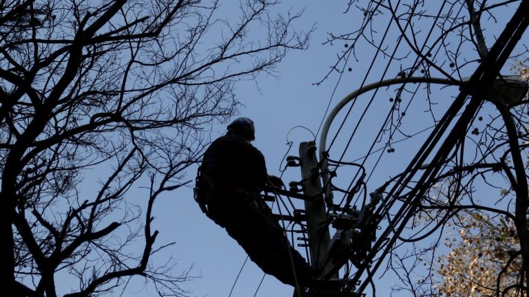Enel confirma cortes de luz para este viernes en la Región Metropolitana