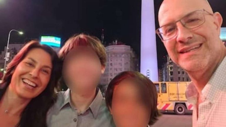 Masacre familiar: Conmoción por mujer que mató a sus dos hijos y a su esposo en Argentina