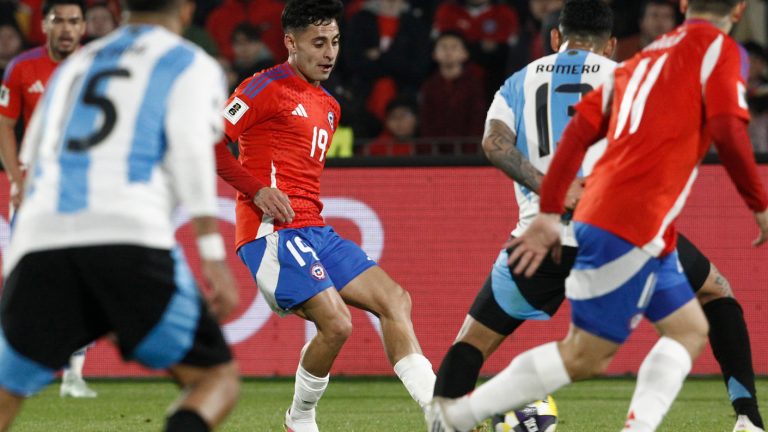 Bolivia vs Chile: Quién transmite el partido de La Roja por Eliminatorias