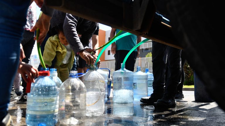 Aguas Andinas informa megacorte de suministro en SEIS comunas el viernes 20: Revisa el MAPA y duración