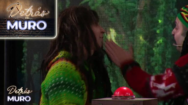 ¡SE LE PASÓ LA MANO A LOS VOLADOS! Toto Acuña cacheteó más fuerte de la cuenta a Pato Fuentes